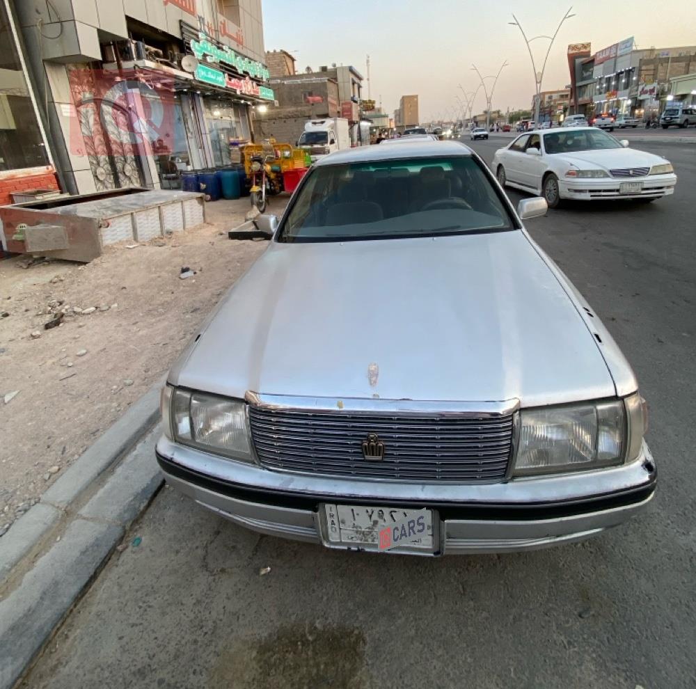 تويوتا كراون
